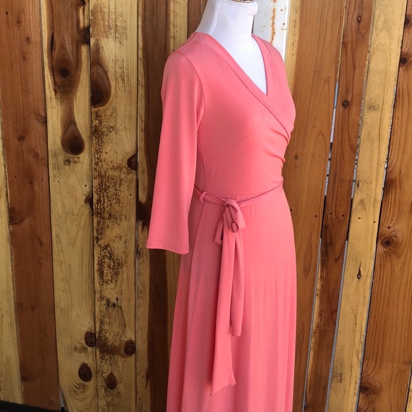 Vanilla Bay Coral Maxi Dress size Small - Picture 8 of 8